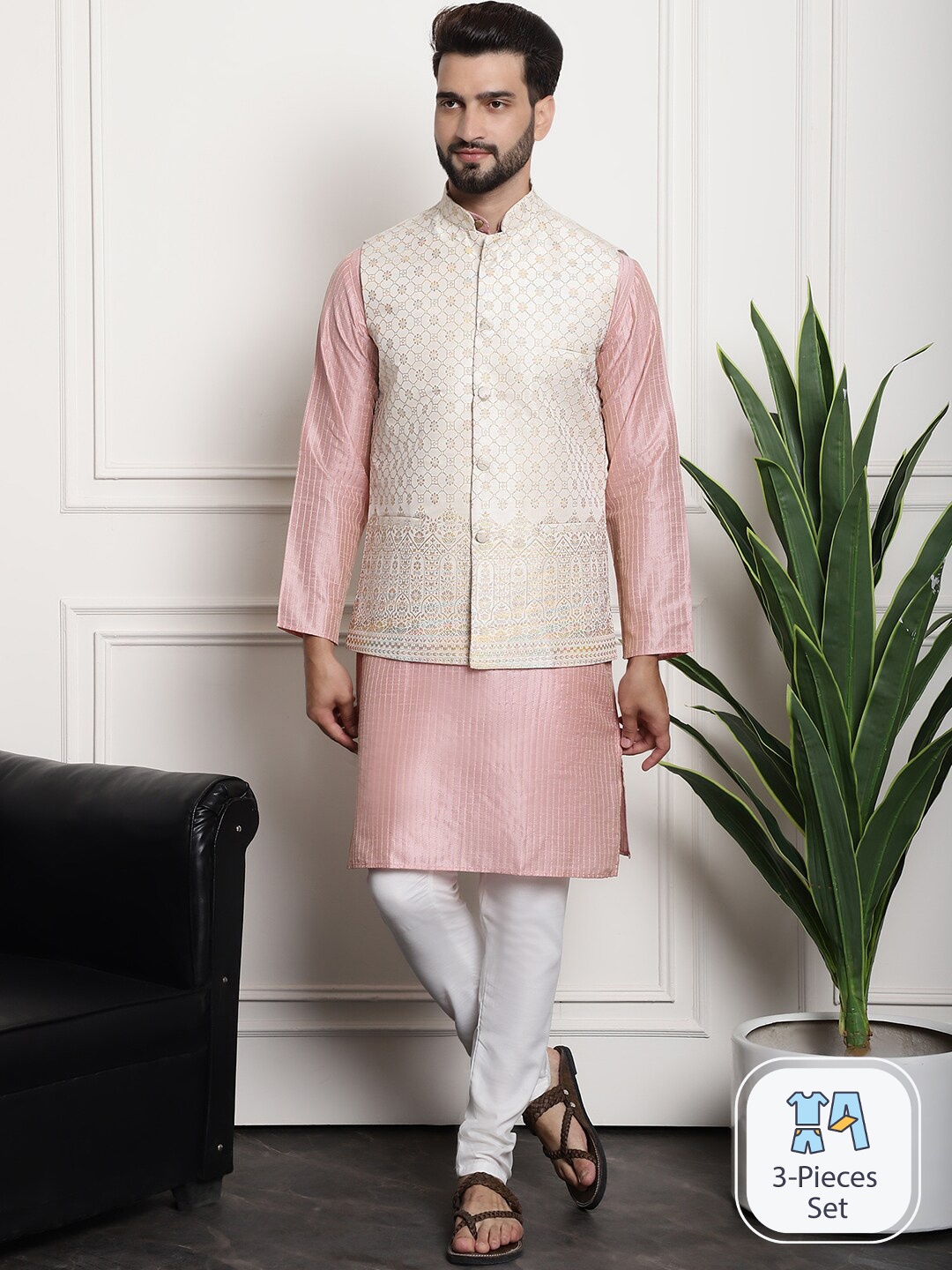 

SOJANYA Striped Regular Kurta & Churidar With Nehru Jacket, Pink