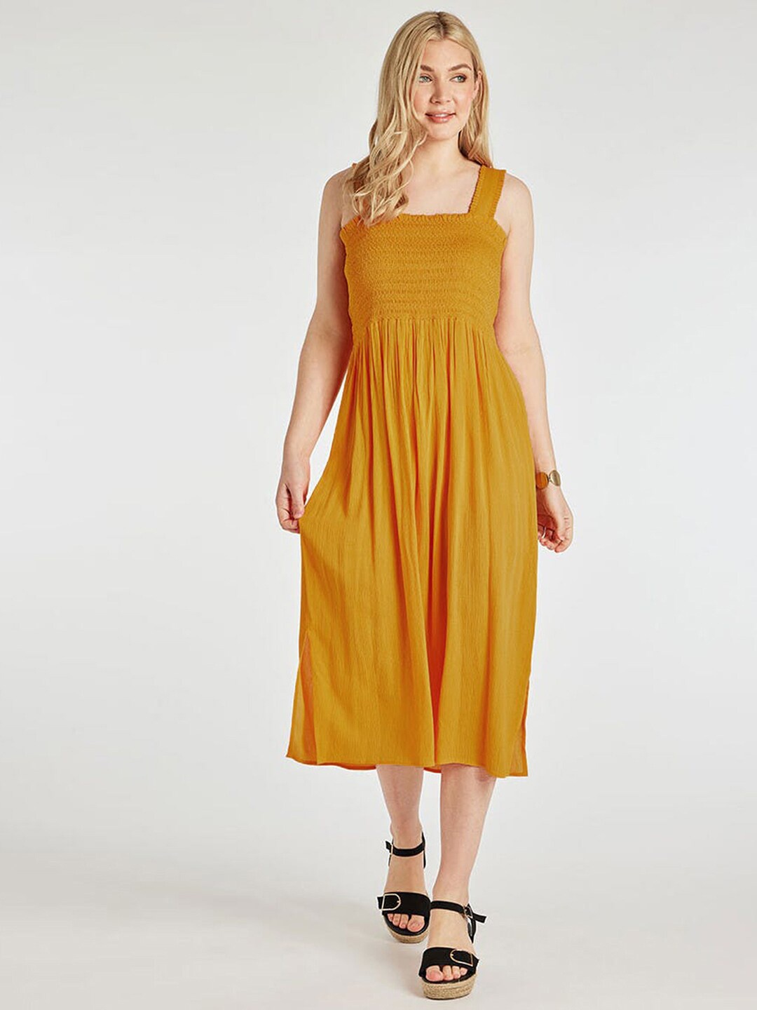 

Selvia Smocked Detailed Square Neck A-Line Midi Dress, Yellow