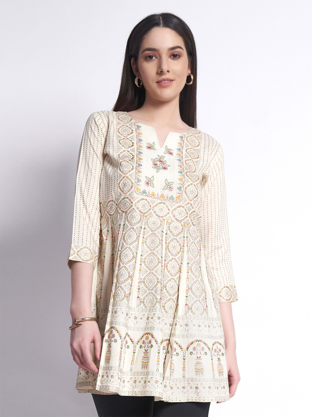 

Sangria Ethnic Motifs Printed A-Line Kurti, Off white