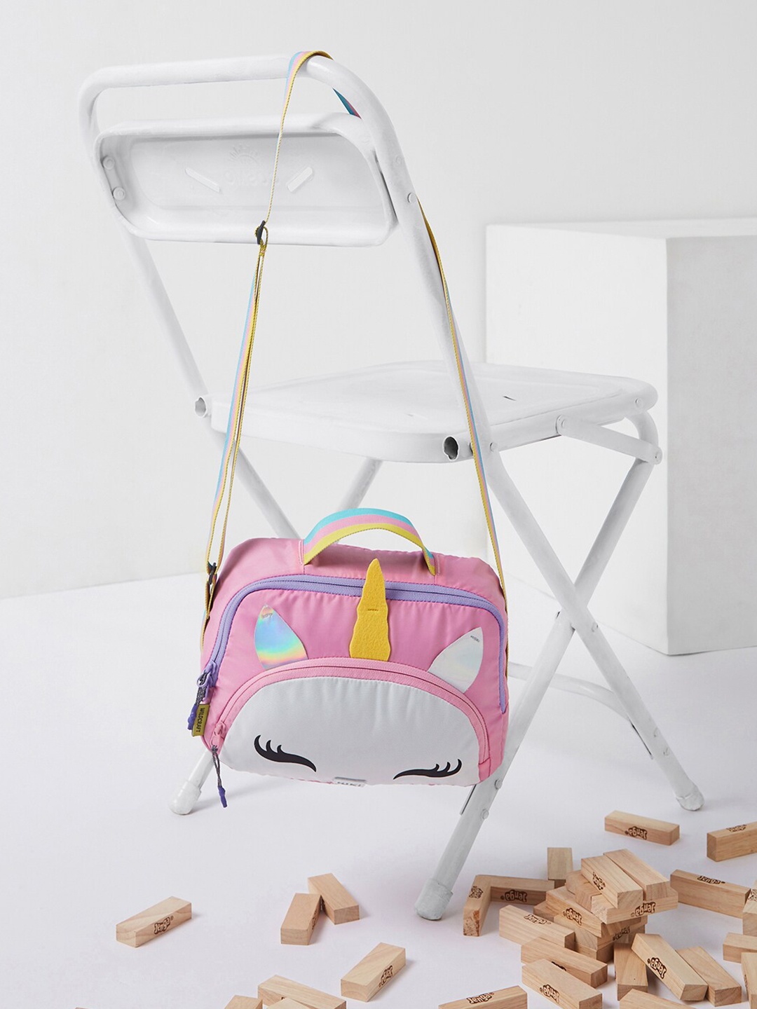 

Wildcraft Unisex Self Design Sling Bag, Pink