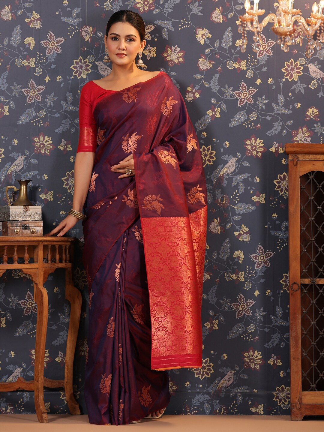 

House of Pataudi Ethnic Motifs Woven-Design Saree, Violet