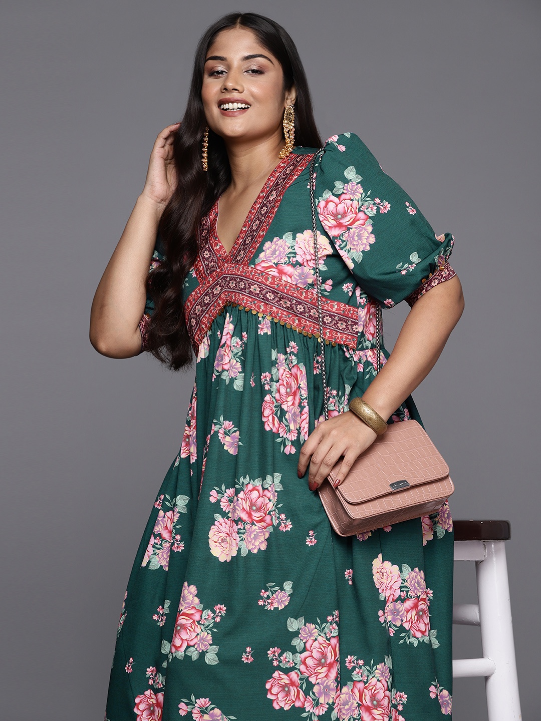 

A PLUS BY AHALYAA Plus Size Floral Printed A-Line Midi Dress, Green