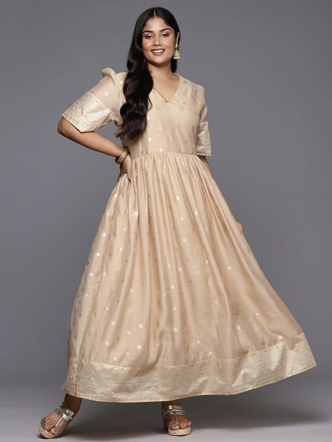 

A PLUS BY AHALYAA Plus Size Ethnic Motifs Printed Fit & Flare Maxi Dress, Tan