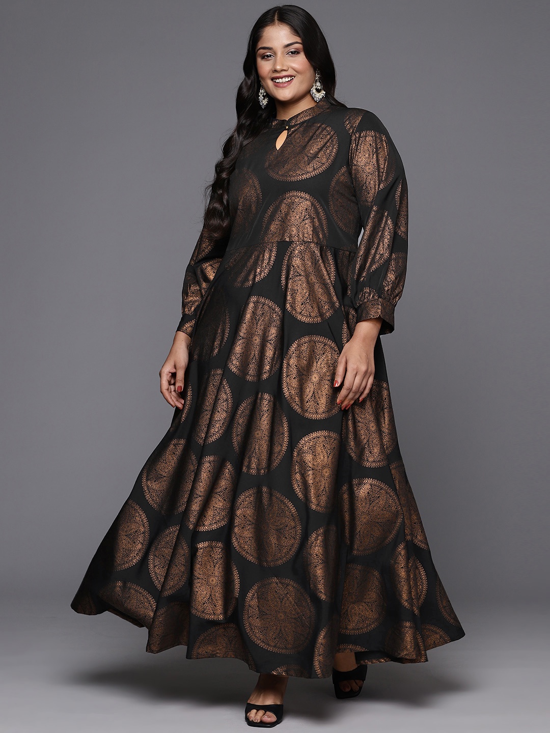 

A PLUS BY AHALYAA Plus Size Ethnic Motifs Printed A-line Maxi Dress, Black