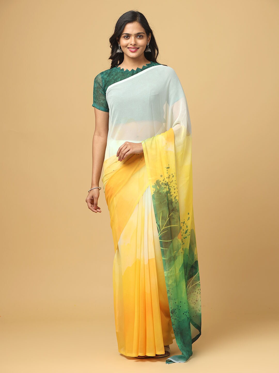 

VASTRANAND Abstract Printed Poly Georgette Saree, Yellow