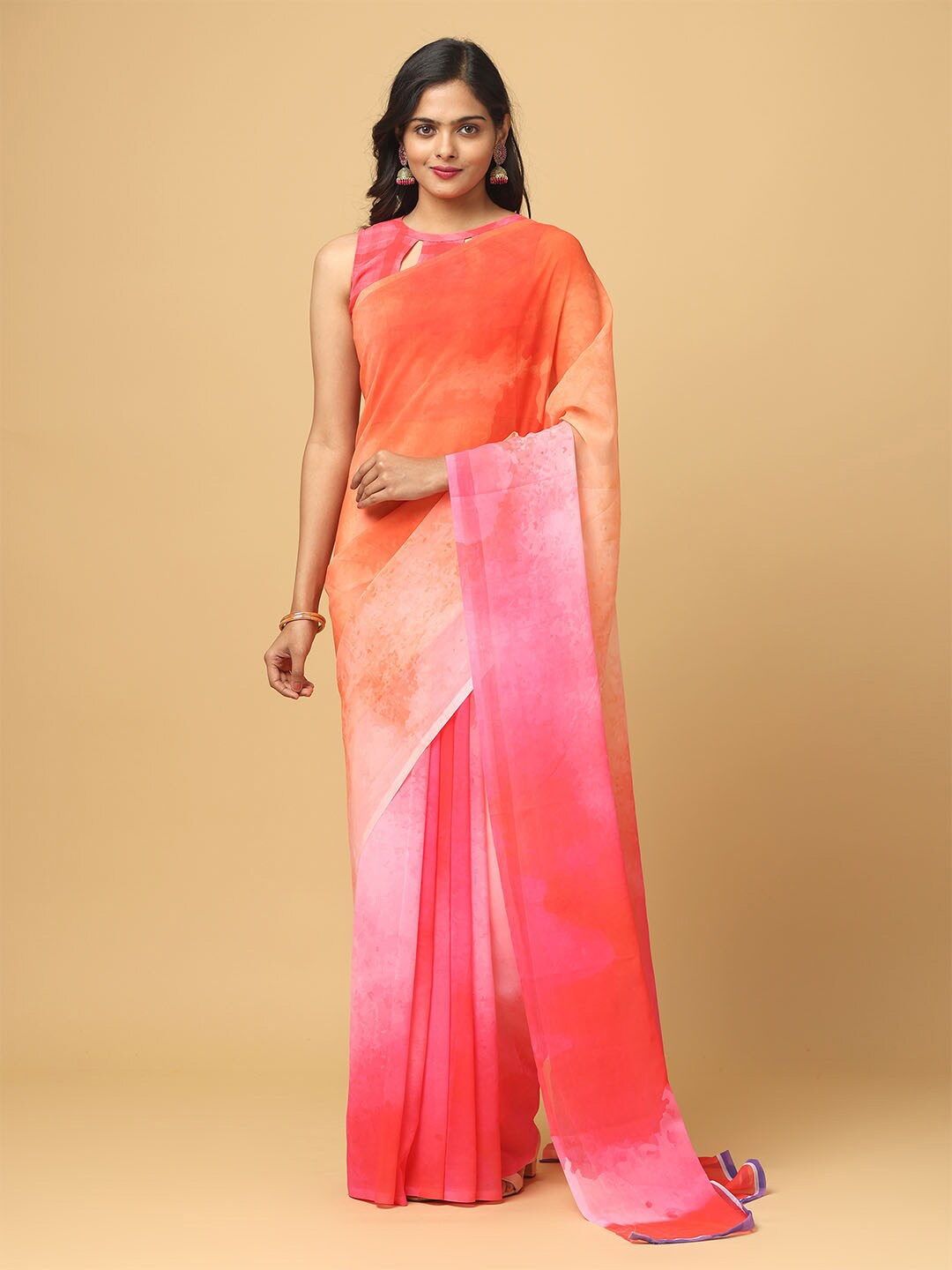 

VASTRANAND Abstract Printed Saree, Red