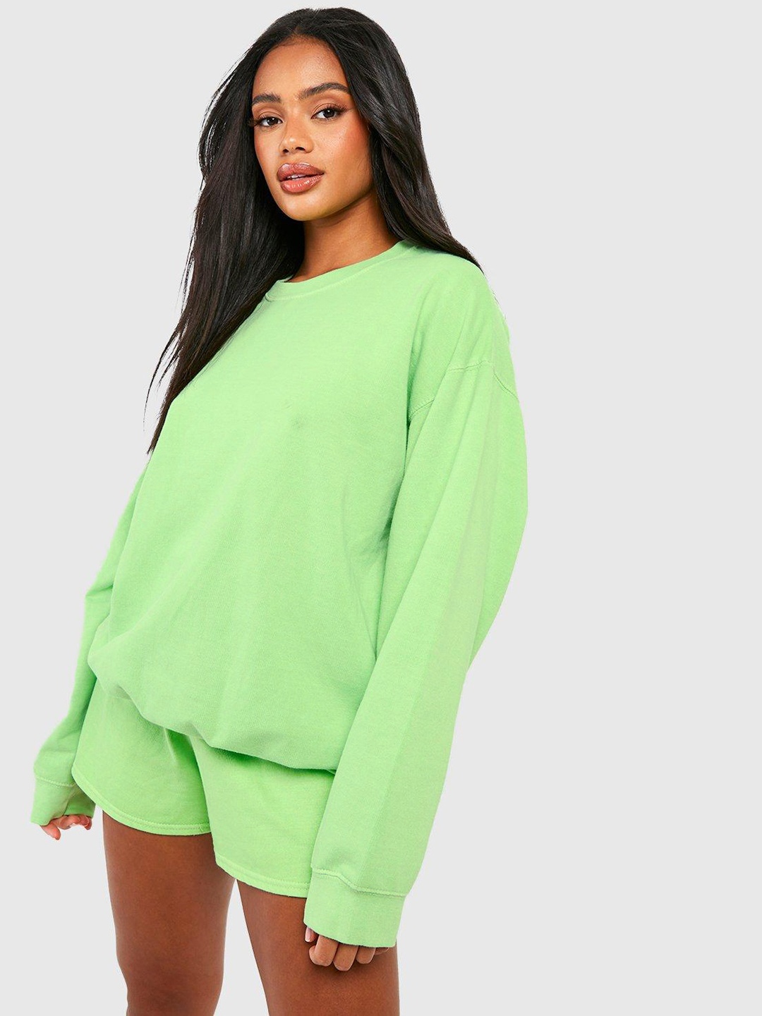 

Boohoo Sweatshirt and Shorts Set, Lime green