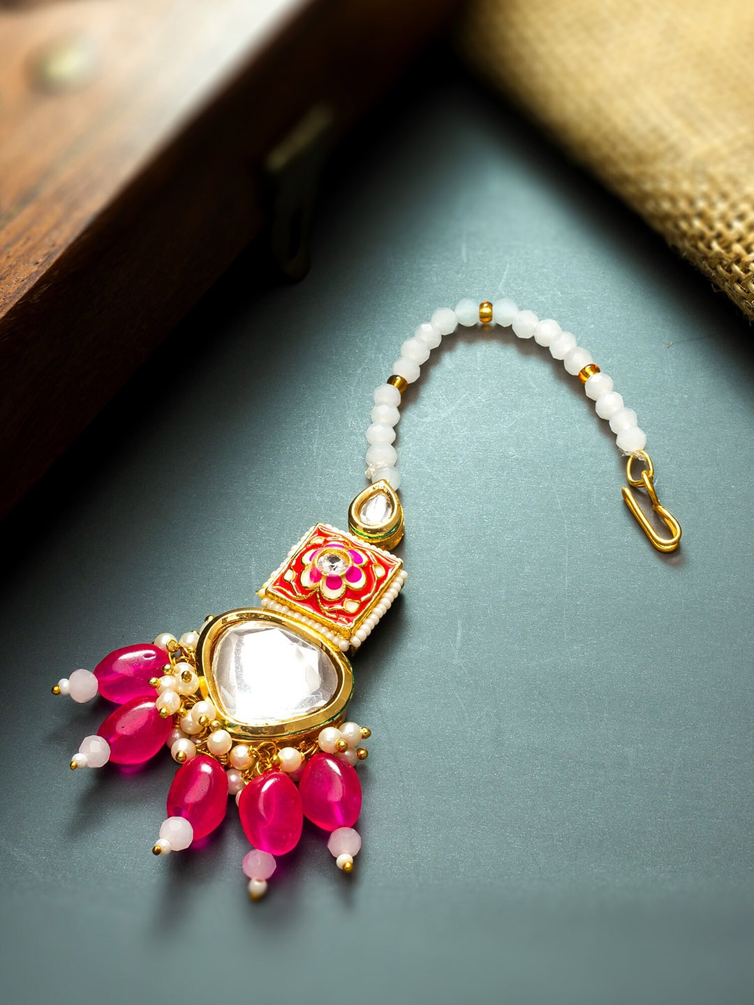 aadita Kundan Studded & Pearls Beaded Maang Tikka, Gold