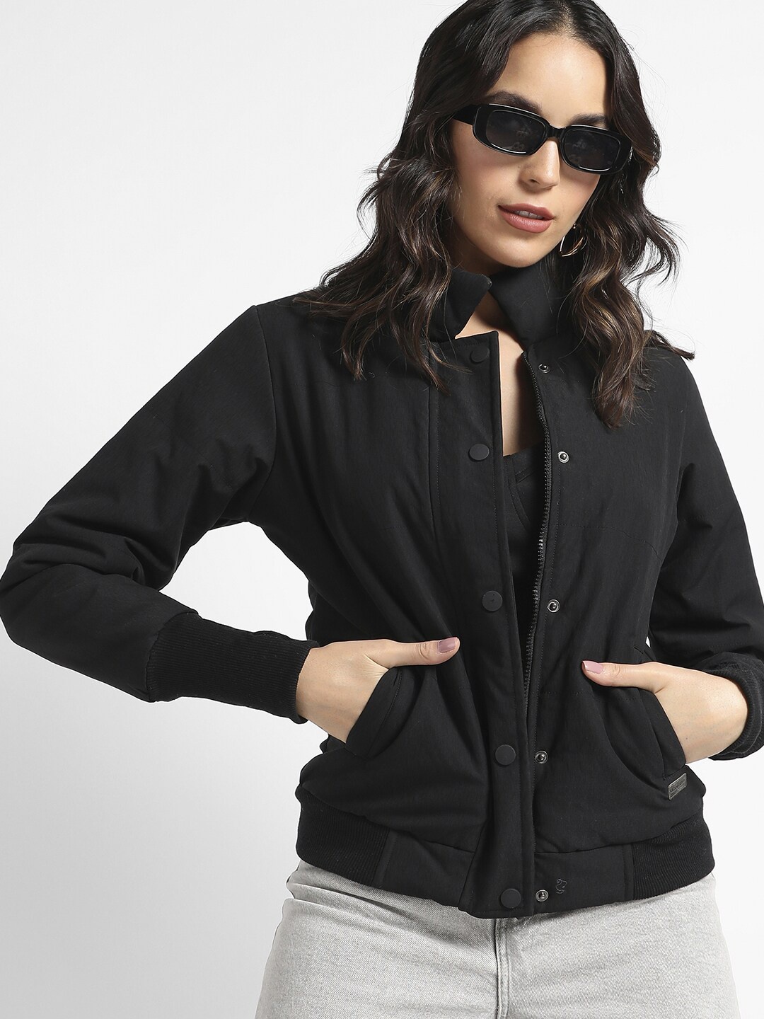

Campus Sutra Stand Collar Regular Tailored Jacket With Windcheater, Black