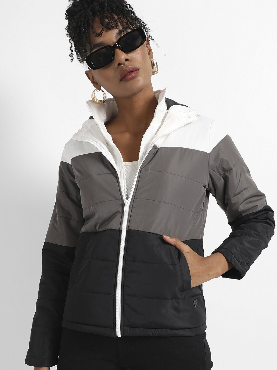 

Campus Sutra Colourblocked Windcheater Padded Jacket, White