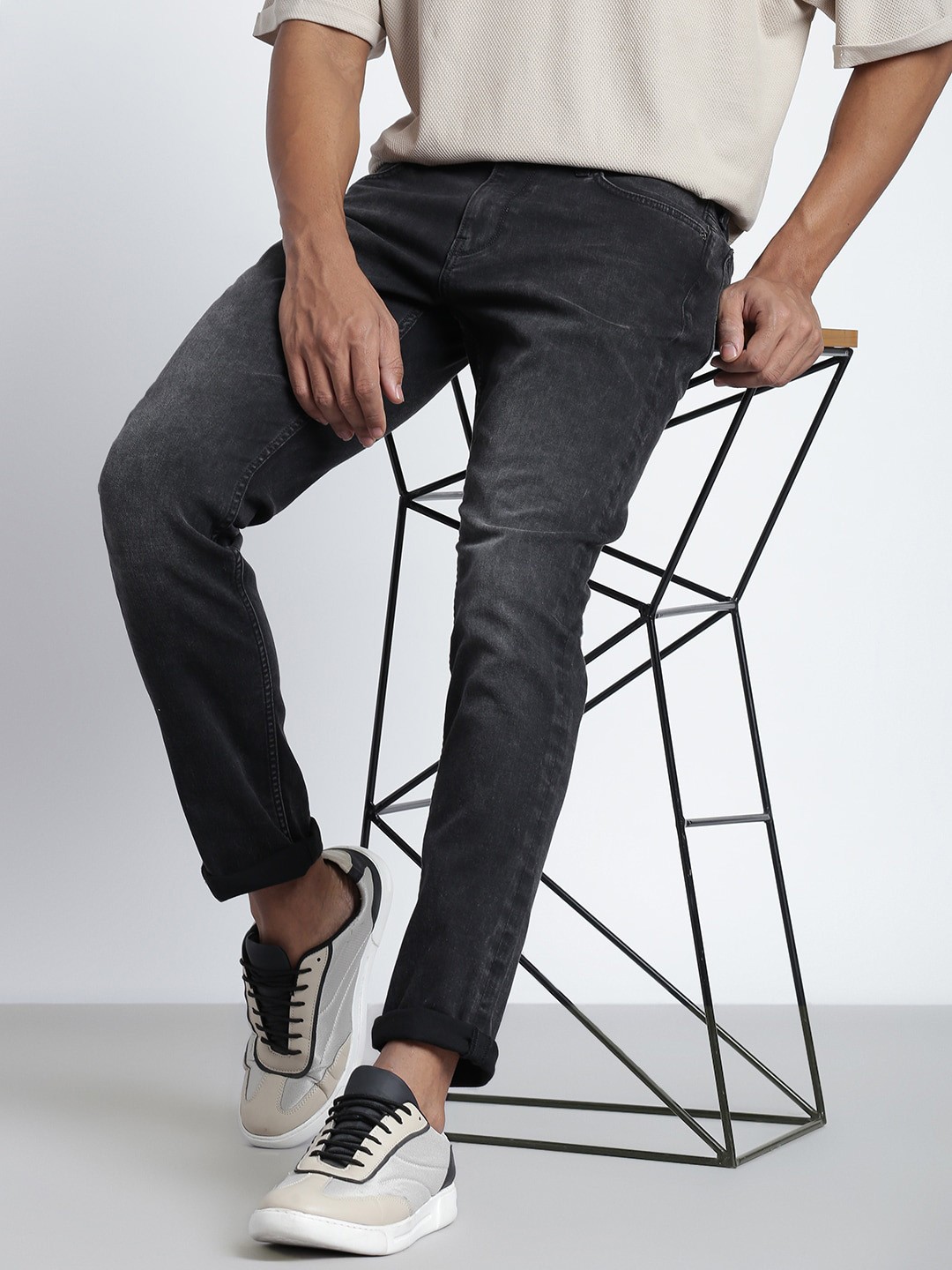 

Lee Men Bruce Mid Rise Clean Look Cotton Skinny Fit Jeans, Black