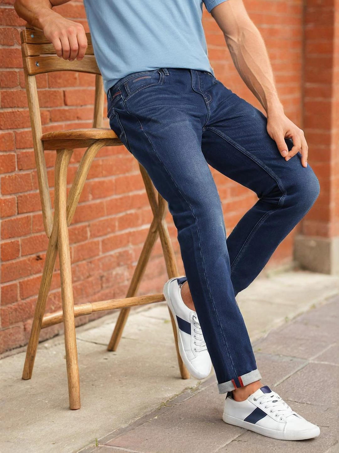 

Lee Slim Fit Low Distress Light Fade Stretchable Jeans, Blue