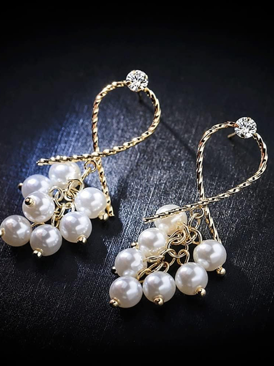 

VIEN Gold-Plated Pearls Contemporary Drop Earrings