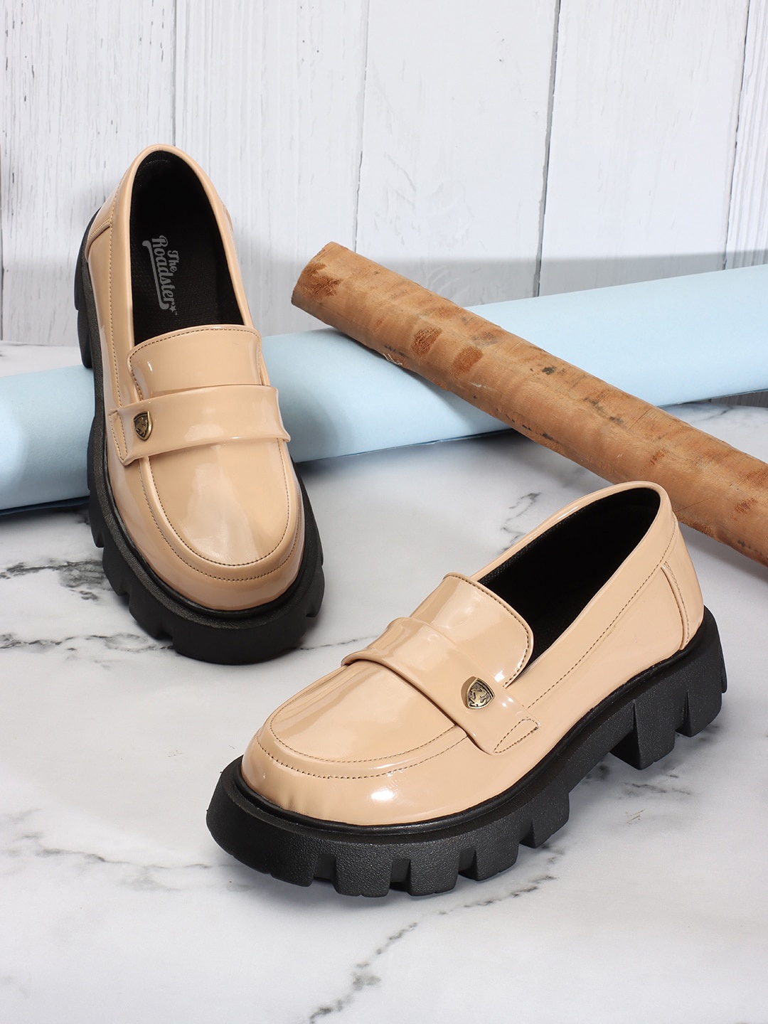 

Roadster Women Slip-On Lightweight Horsebit Loafers, Beige