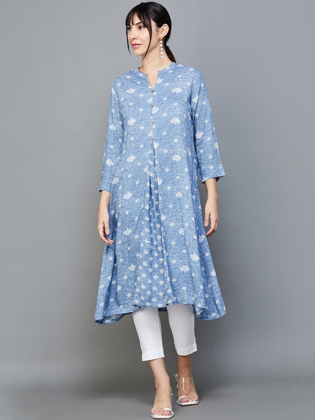 

Melange by Lifestyle Floral Printed A-Line Kurta, Blue