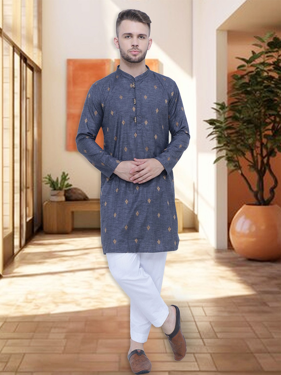 

Kuons Avenue Woven Design Mandarin Collar Long Sleeves Straight Kurta, Navy blue