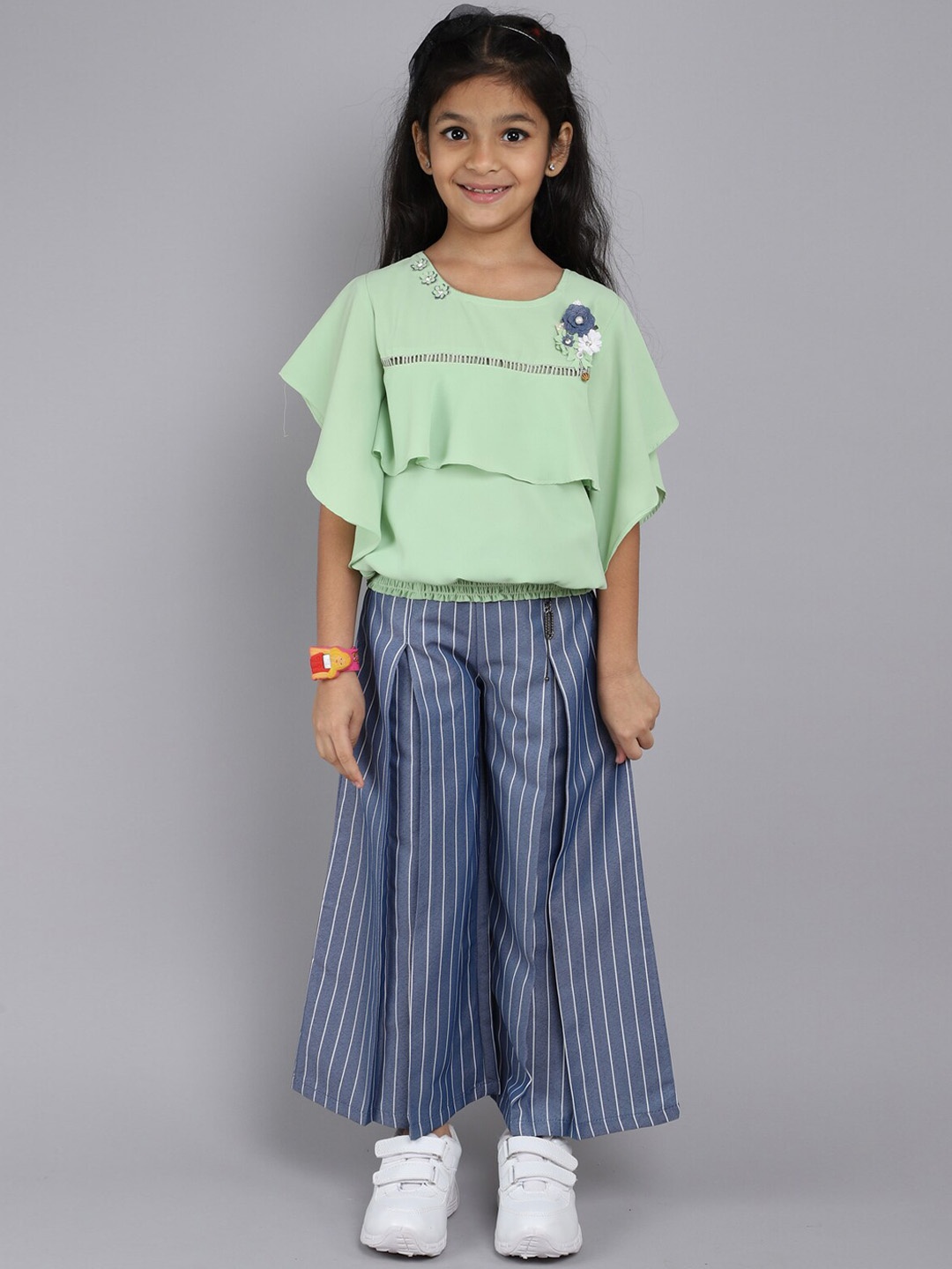 

Little Angels Girls Flared Sleeves Embellished Top With Palazzos, Green