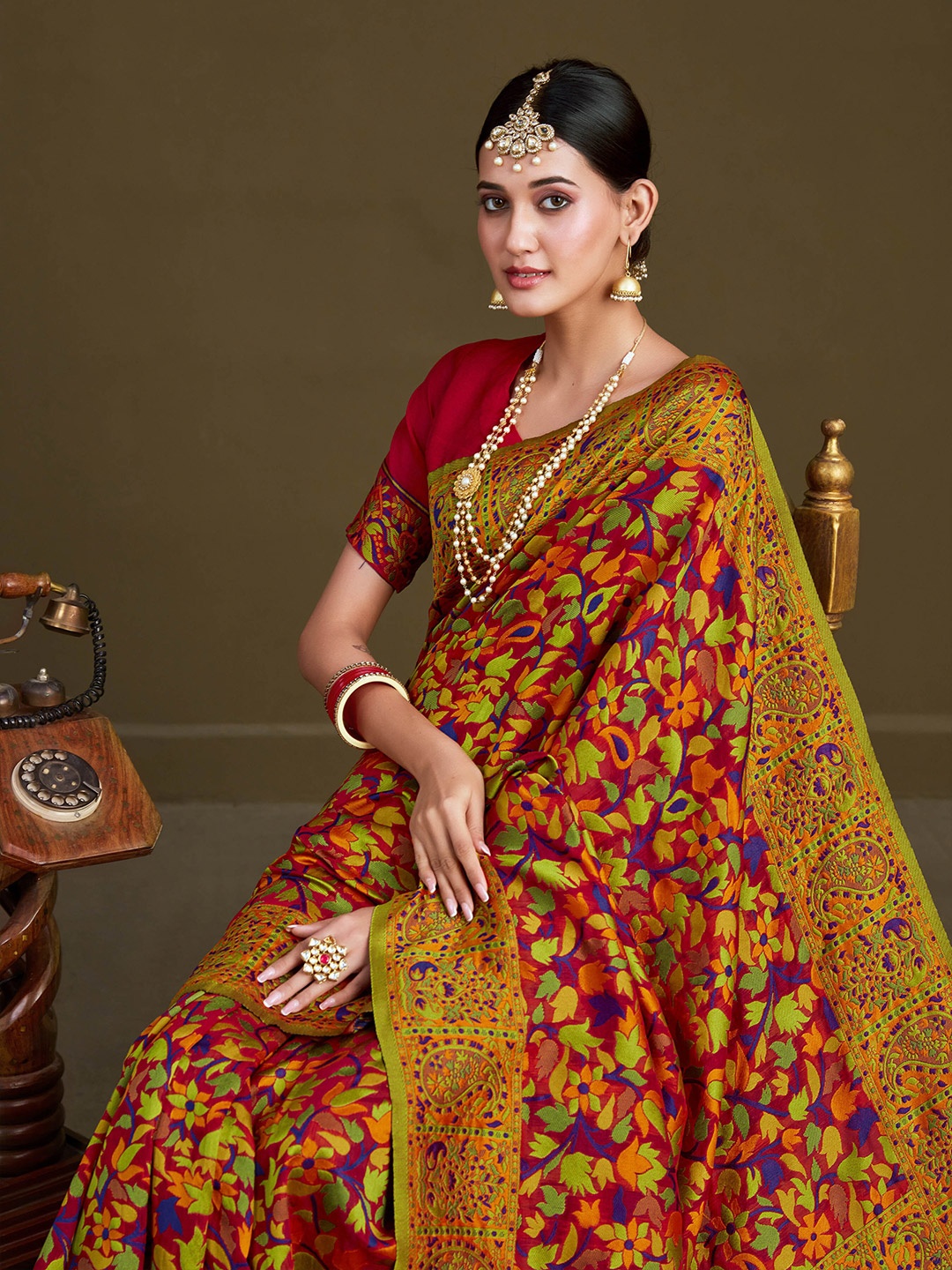 

Sangria Red Ethnic Motifs Woven Design Zari Pashmina Saree