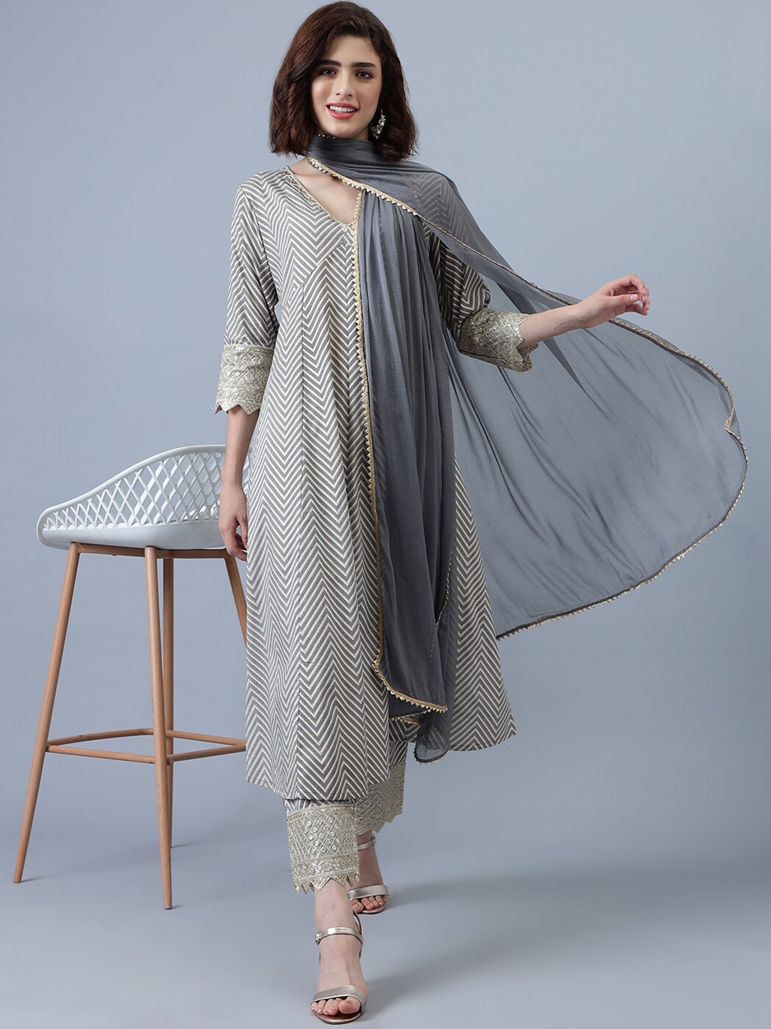 

Khushal K Women Grey Printed Empire Kurta with Trousers & With Dupatta