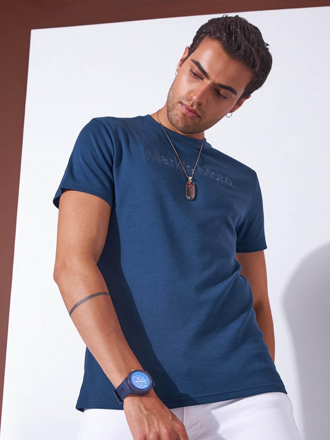 

Markle Moro Typography Printed Slim Fit T-shirt, Blue