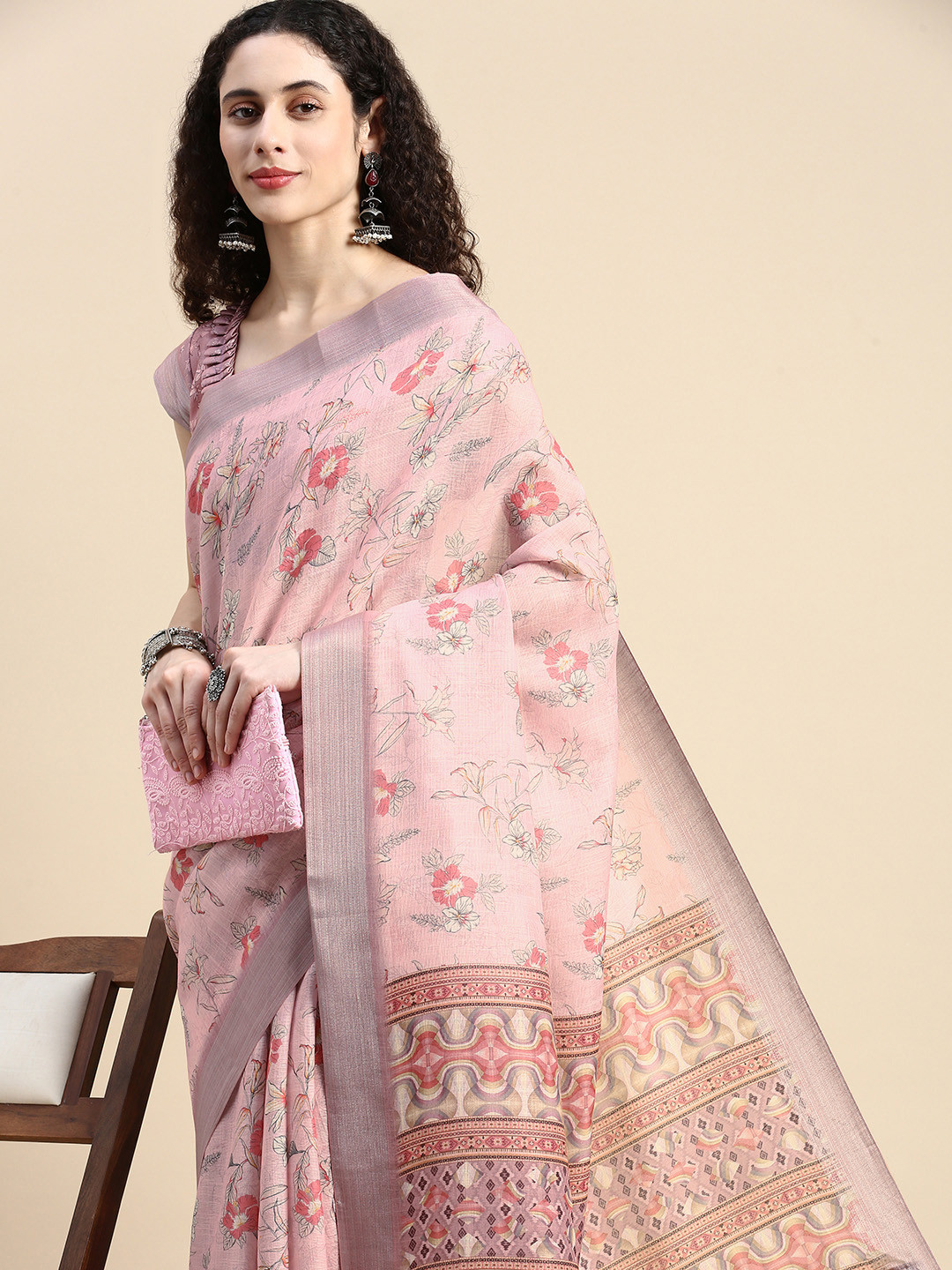 

Mitera Floral Printed Linen Blend Saree, Pink