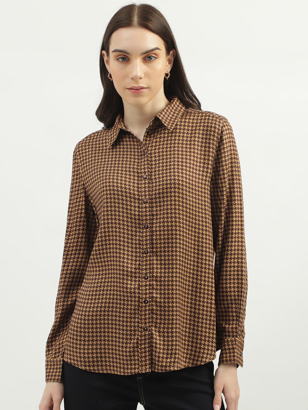 

United Colors of Benetton Conversational Printed Casual Shirt, Brown