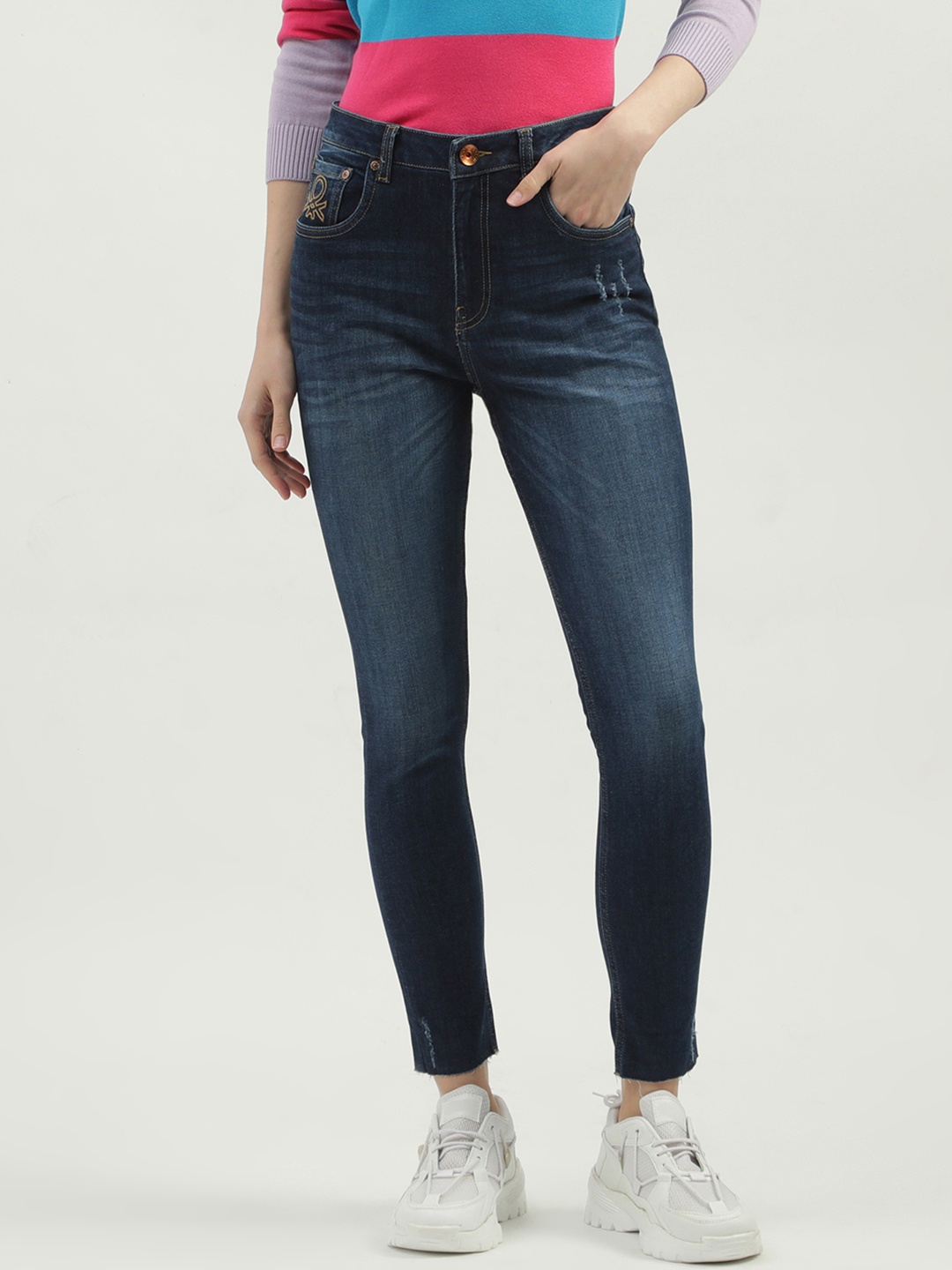 

United Colors of Benetton Women Skinny Fit High-Rise Light Fade Jeans, Navy blue