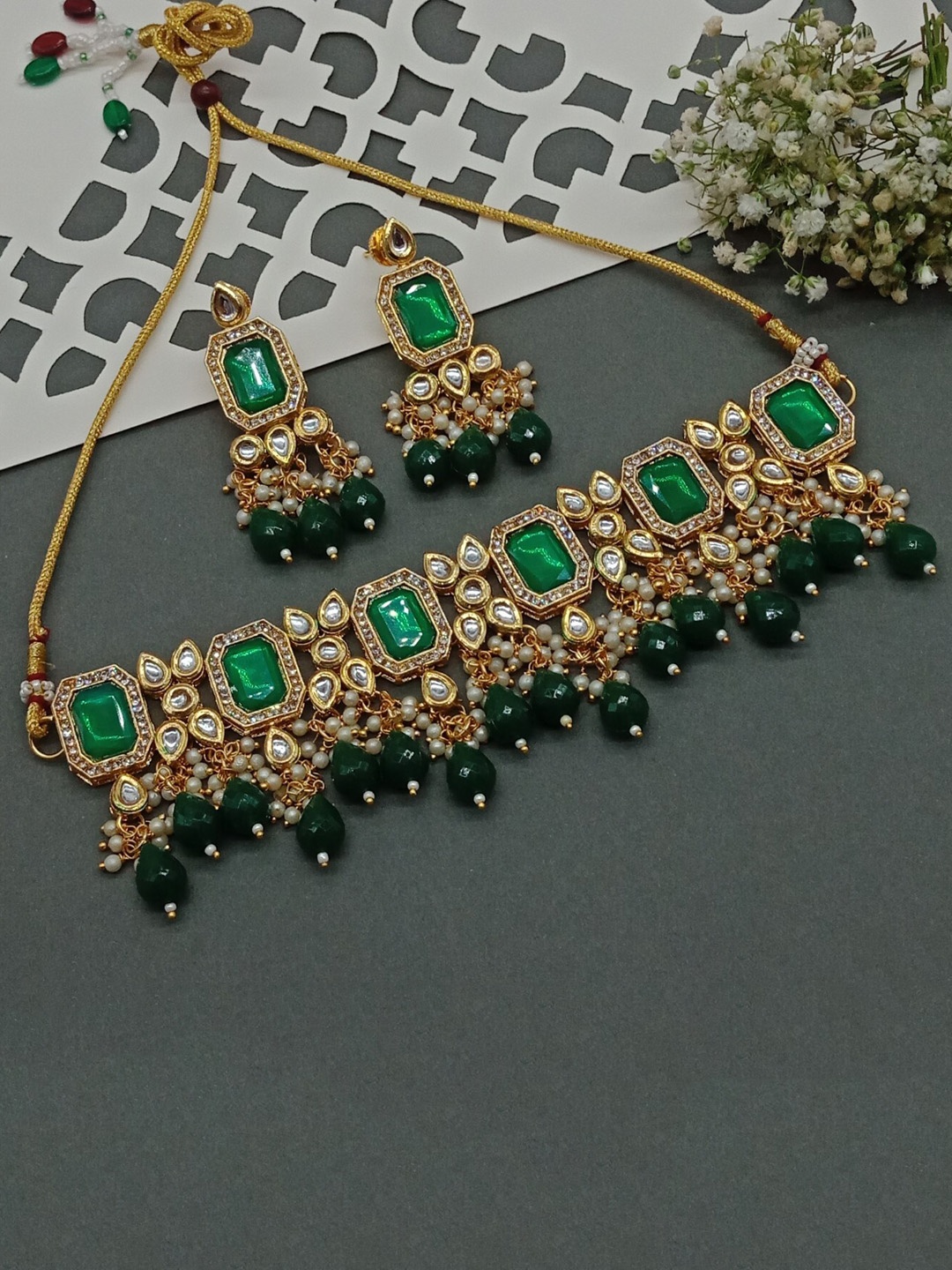 

AASHISH IMITATION Gold-Plated Kundan-Studded Choker Necklace And Earrings