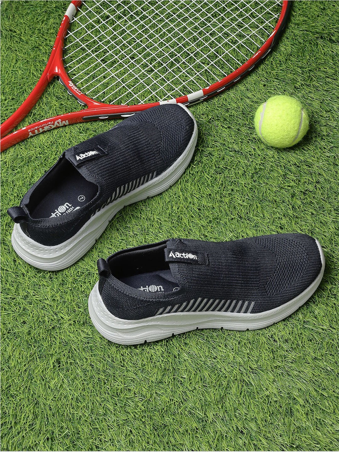 

Action Men Textured Mesh Lightweight Walking Shoes, Navy blue