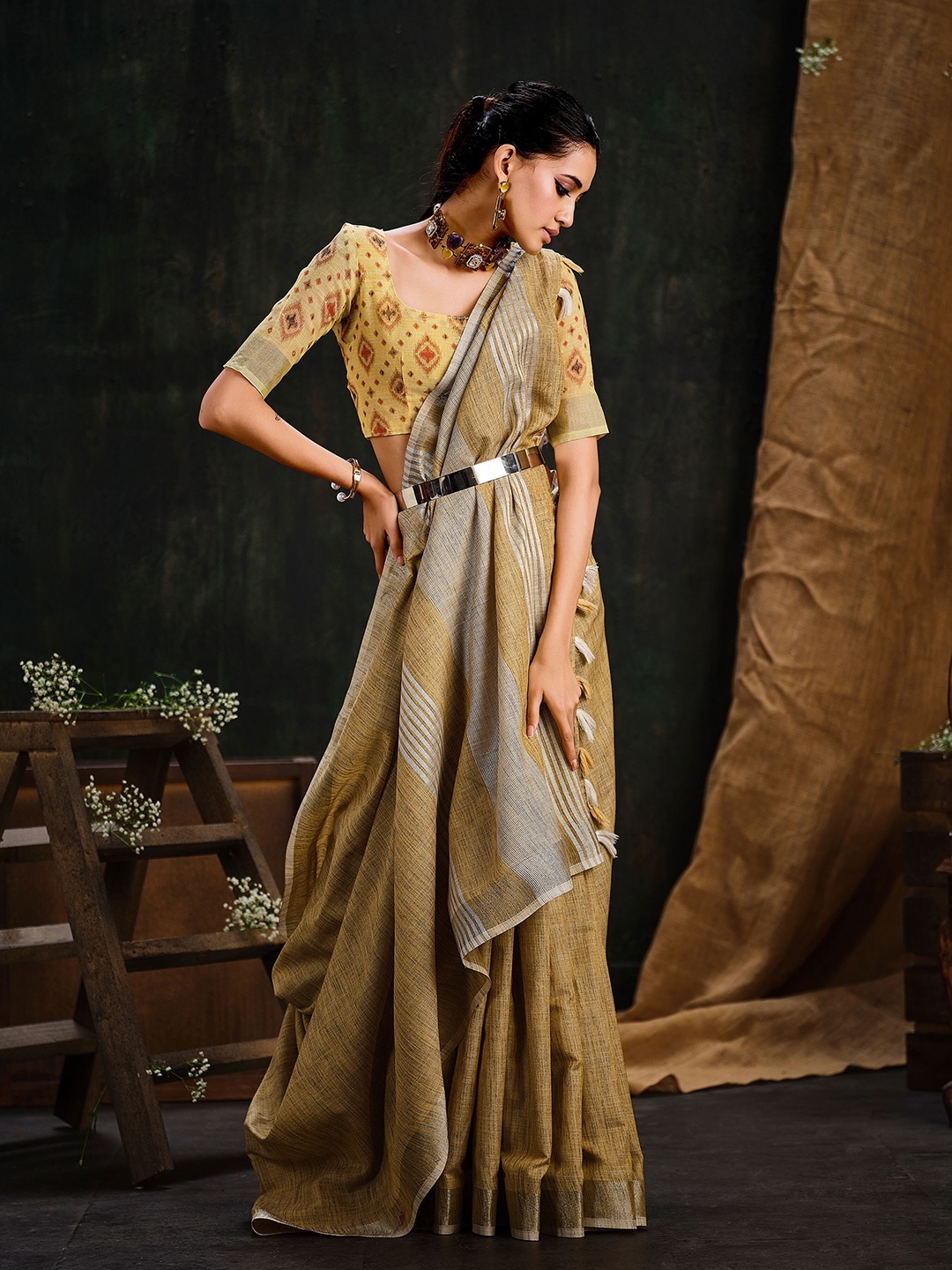 

Sangria Mustard Yellow Linen Blend Saree