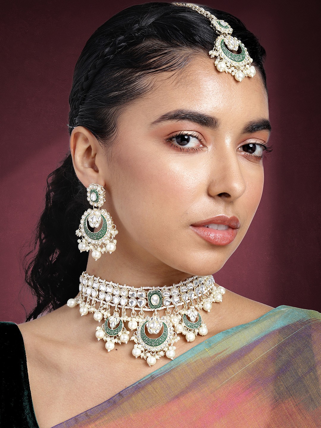 

Peora Gold-Plated Kundan Jewellery Set, Green