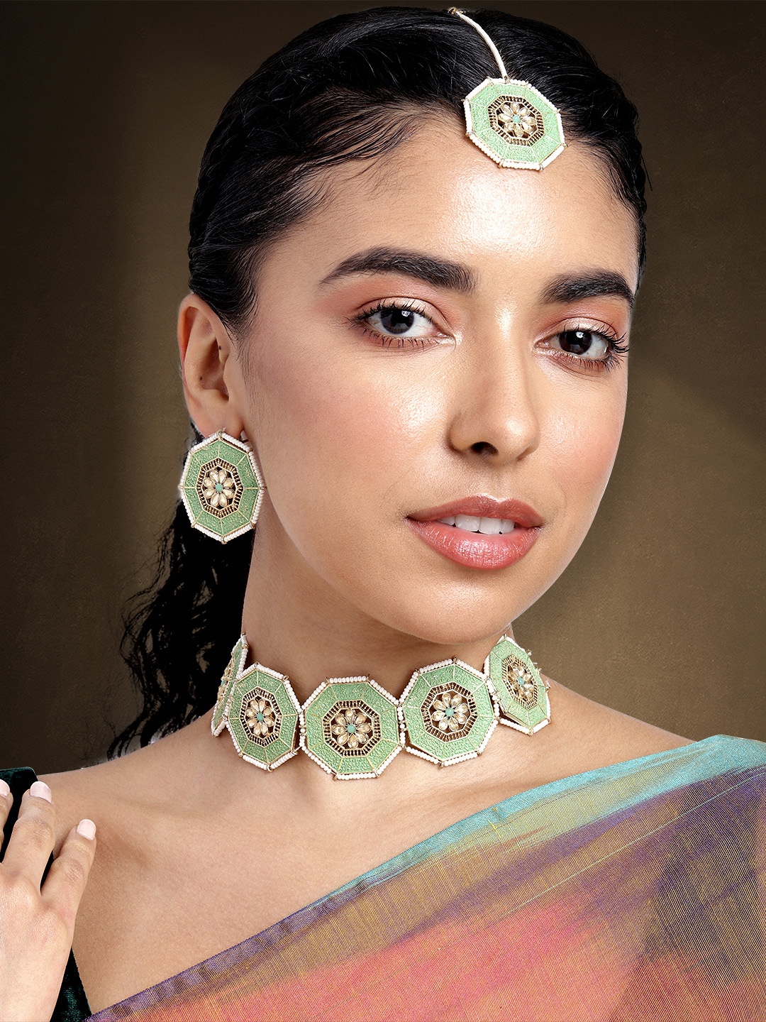 

Peora Gold-Plated Kundan Jewellery Set, Green