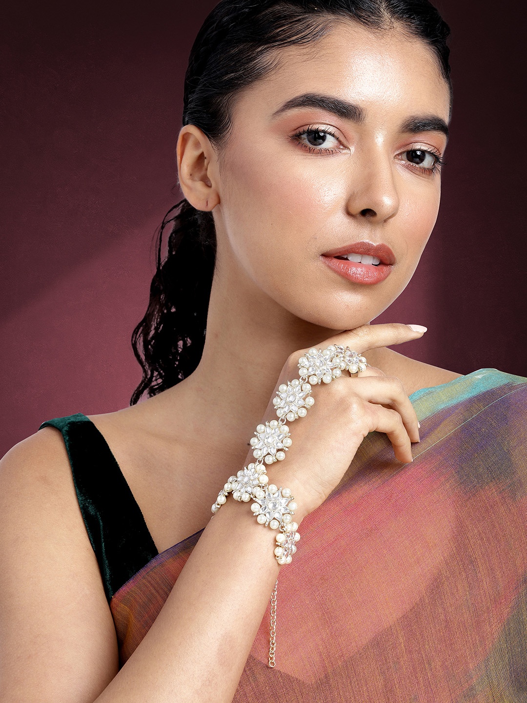 

Peora Kundan Gold-Plated Link Bracelet, White