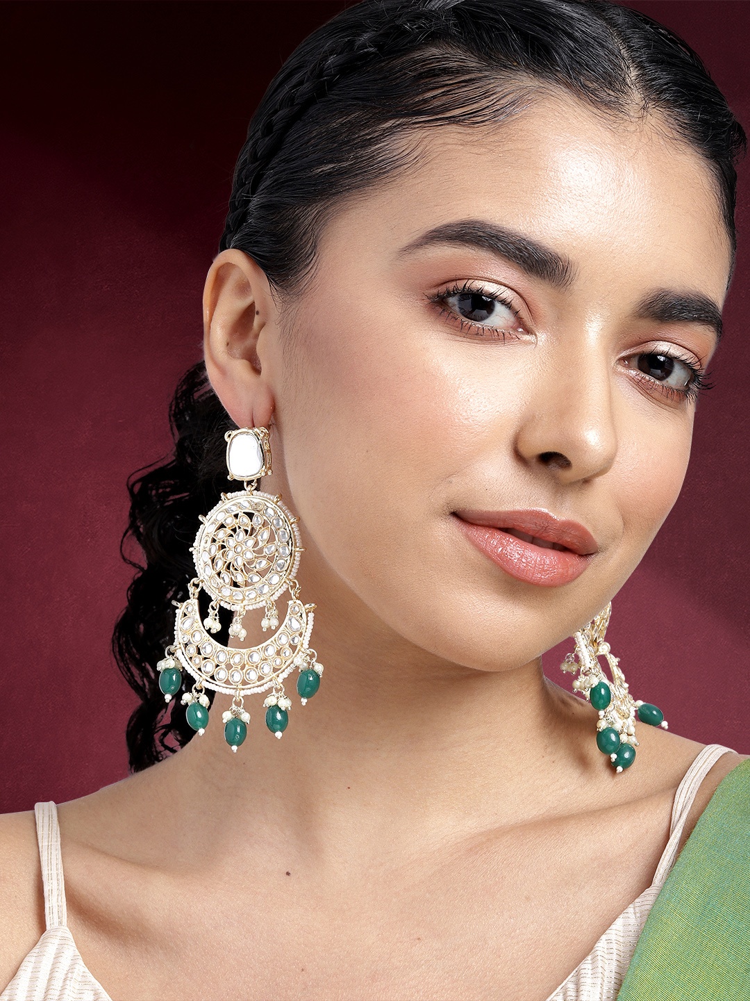 

Peora Gold-Plated Kundan Studded Crescent Shaped Chandbalis Earrings, Green