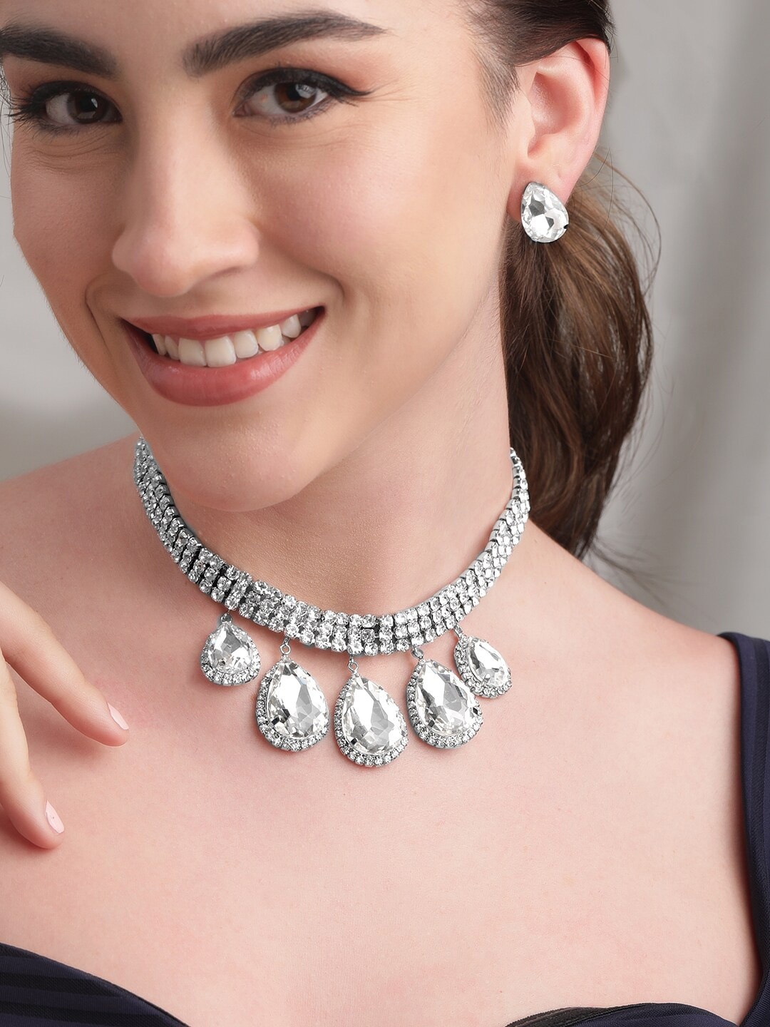 

Rubans Silver Plated Sparkling Crystal & Zircona Stone Studded Necklace Set