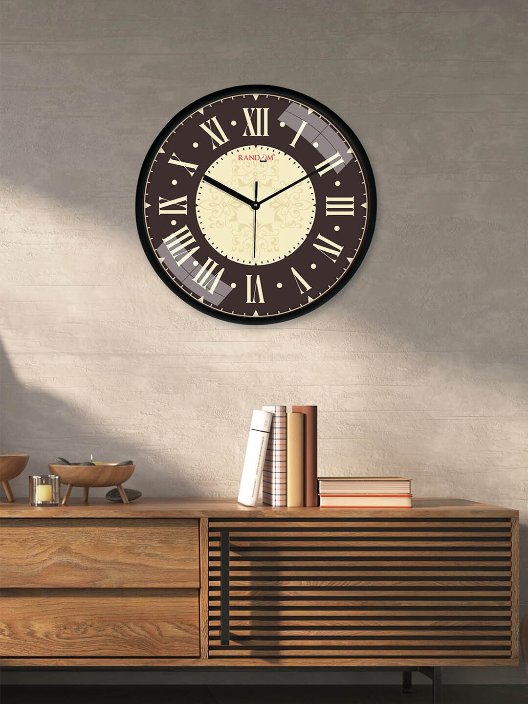 

RANDOM Black & Cream-Coloured Printed Contemporary Analogue Wall Clock