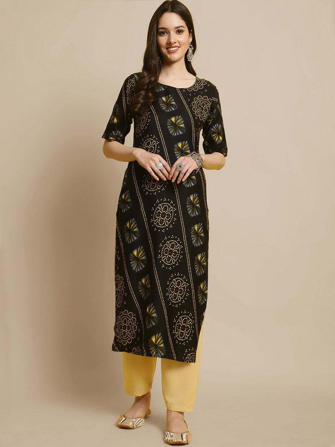 

7Threads Floral Printed Regular Thread Work Kurta With Trousers, Black