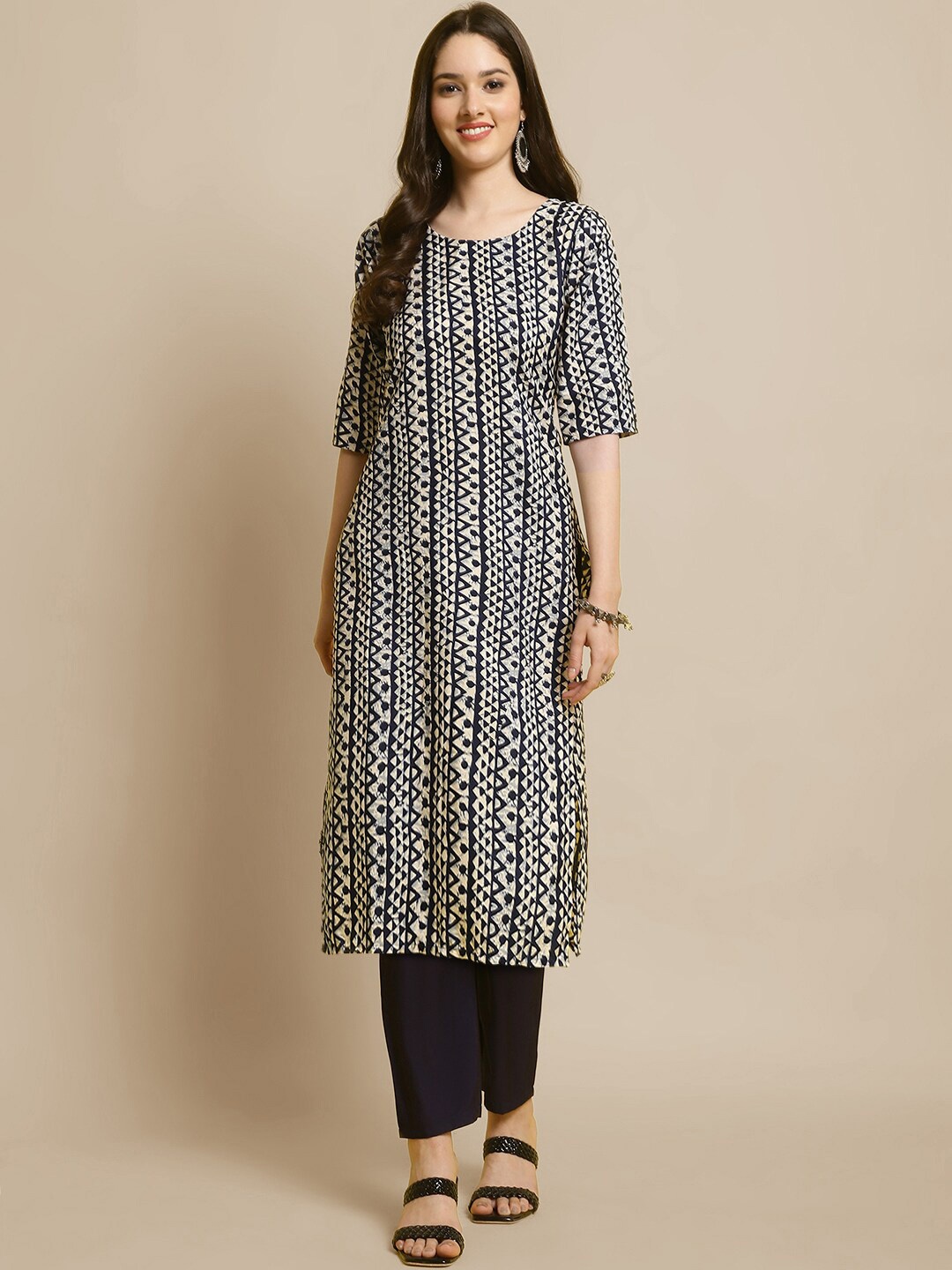 

7Threads Printed Kurta with Trousers, Black