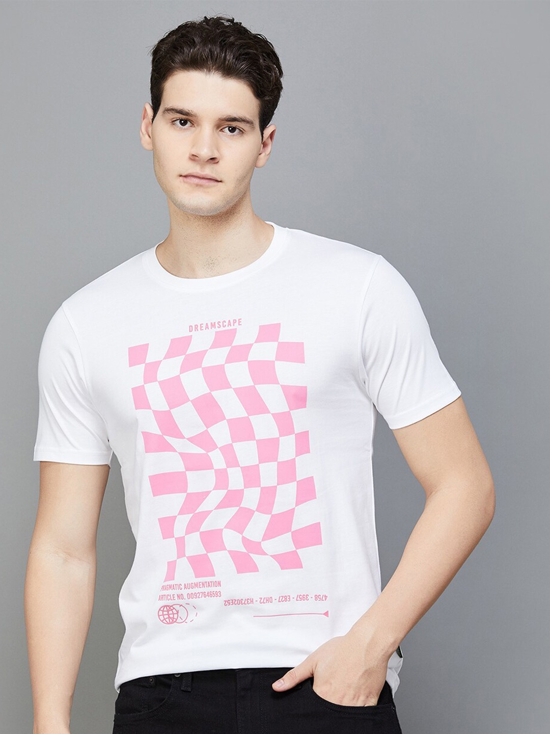 

Bossini Geometric Printed Cotton Slim Fit T-shirt, White