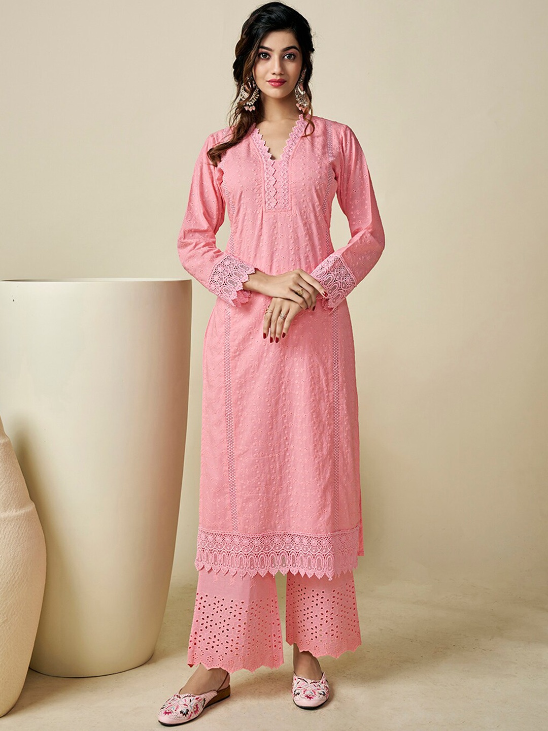 

Inddus Floral Embroidered V-Neck Chikankari Pure Cotton Kurta with Palazzos, Pink