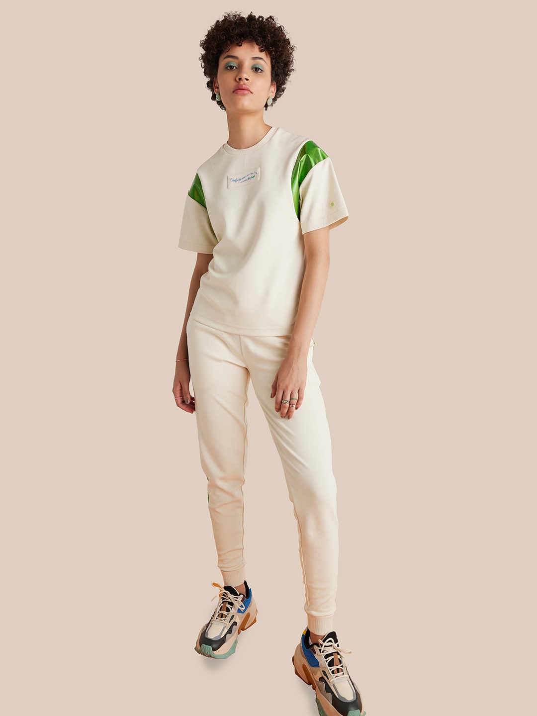

Muvazo Typography Printed Extended Sleeves Casual Top, Off white