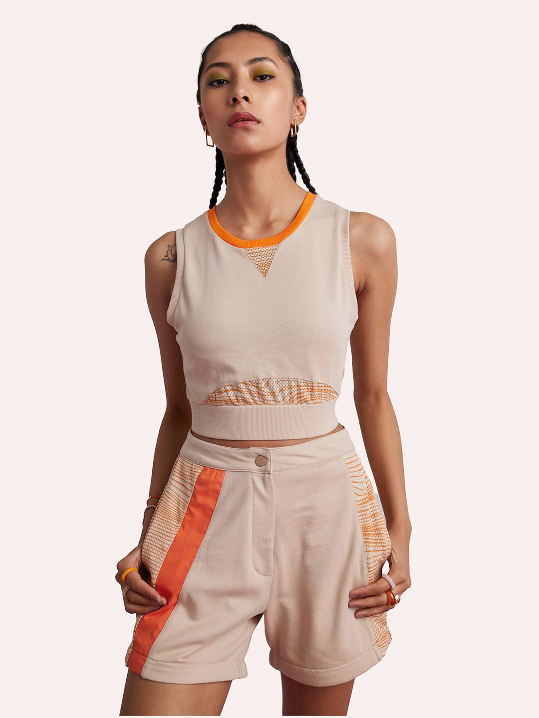 

Muvazo Round Neck Sleeveless Casual Crop Top, Beige