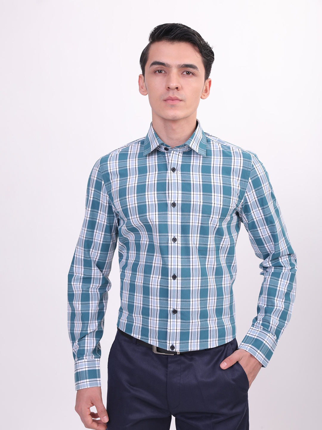 

MUTAQINOTI Men Comfort Checked Cotton Formal Shirt, Green