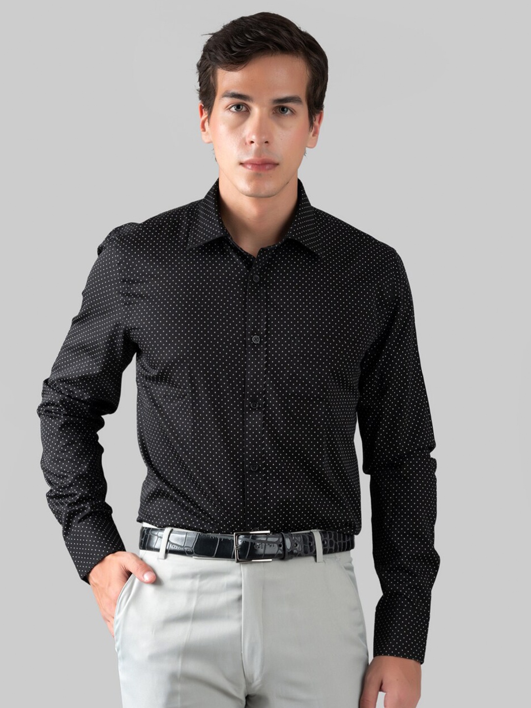 

MUTAQINOTI Men Comfort Printed Cotton Formal Shirt, Black