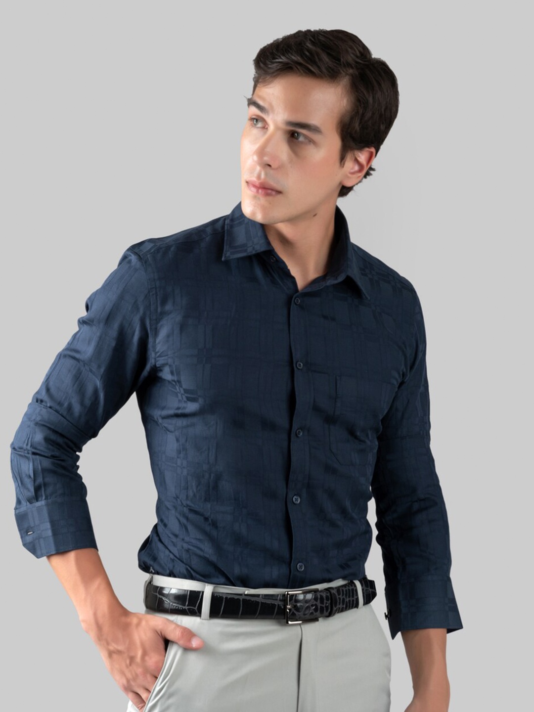 

MUTAQINOTI Men Comfort Checked Cotton Formal Shirt, Navy blue