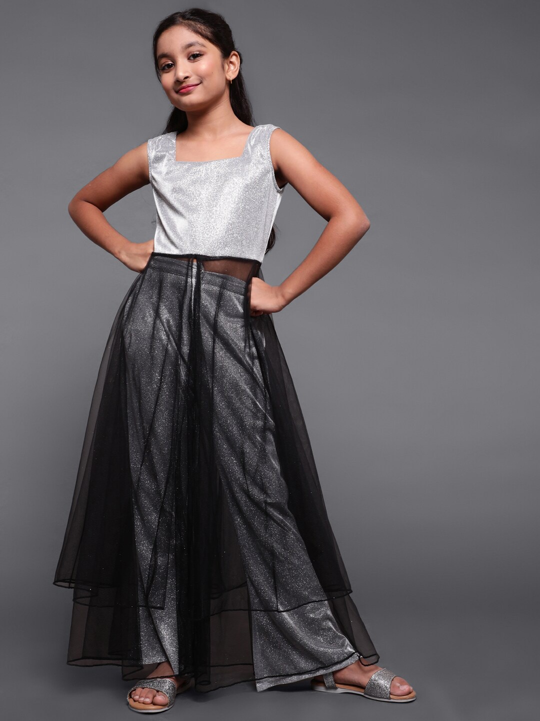 

Aks Kids Girls Embellished Sheer Layered Fusion Kurta With Palazzos, Silver
