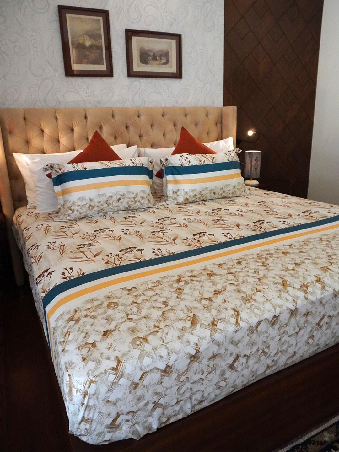 

TARA- Sparkling Homes Yellow & Brown Cotton 350 TC King Bedsheet with 2 Pillow Covers
