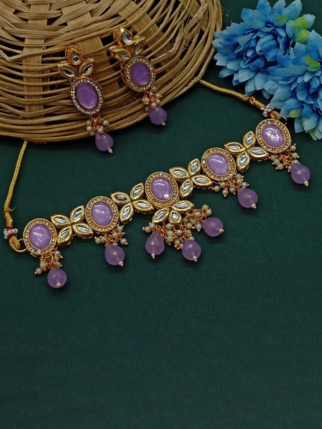 

AASHISH IMITATION Gold-Plated Kundan Studded Choker Necklace & Earrings