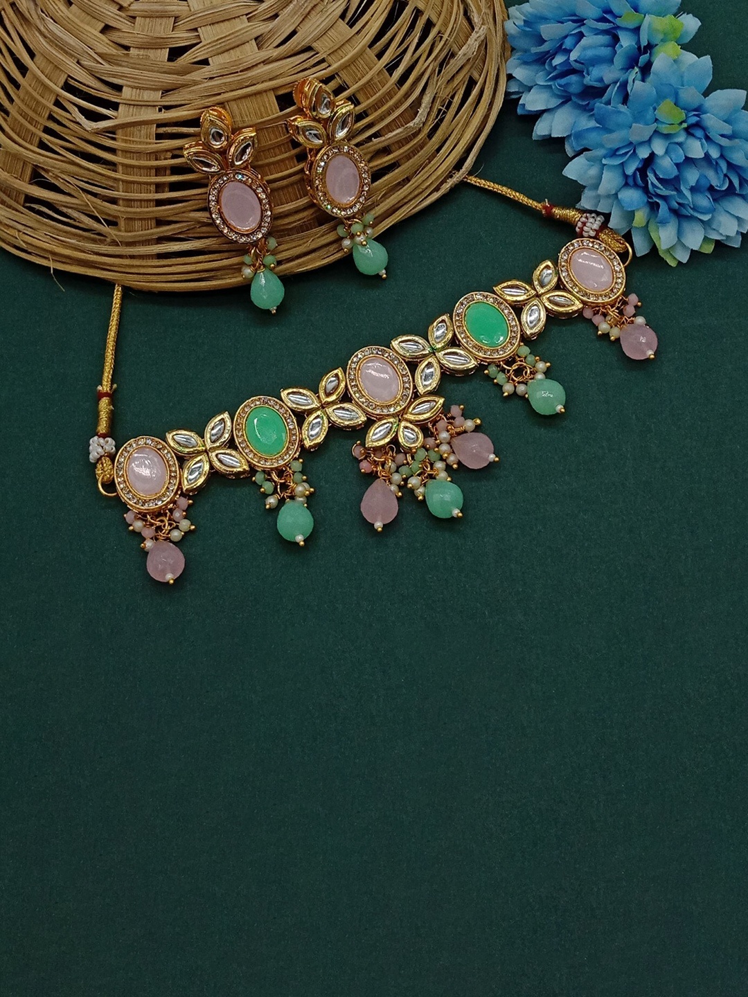

AASHISH IMITATION Gold-Plated Kundan-Studded Choker Necklace And Earrings