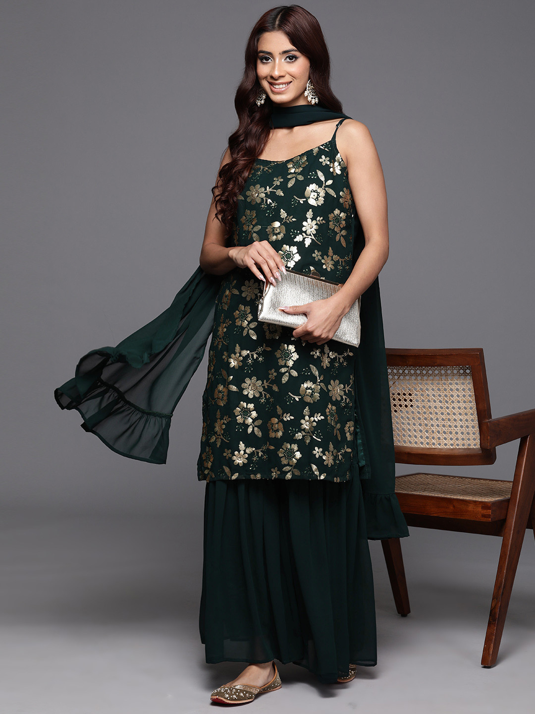 

Indo Era Women Floral Embroidered Regular Sequinned Kurta with Sharara & With Dupatta, Green